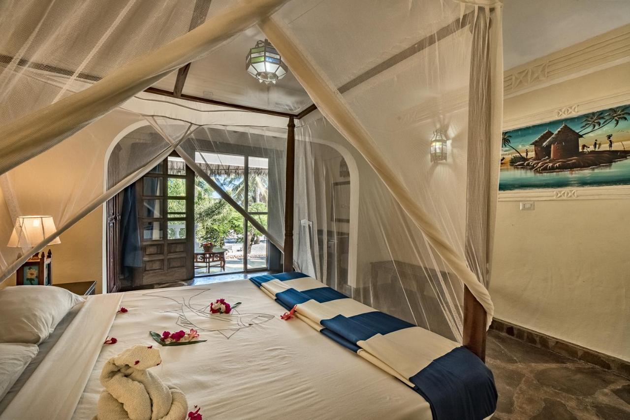 Jacaranda Beach Resort Watamu Εξωτερικό φωτογραφία